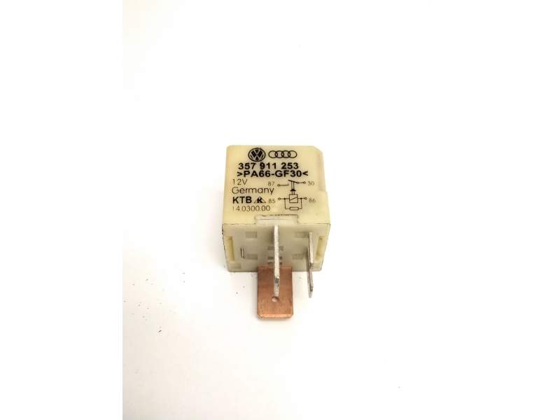 Recambio de rele para seat ibiza iii (6l1) 1.9 tdi referencia OEM IAM 357911253 14030000 103
