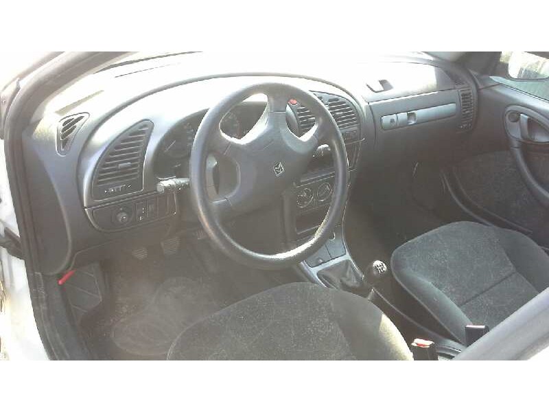 citroen xsara berlina del año 1998