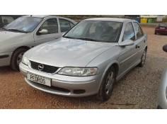 opel vectra b berlina del año 1999