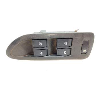 MANDO ELEVALUNAS DELANTERO IZQUIERDO 8200397299B 