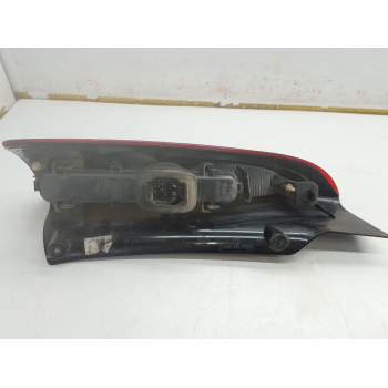 Recambio de piloto trasero derecho para renault espace iv (jk0/1_) 2.2 dci (jk0h) referencia OEM IAM 8200027152  