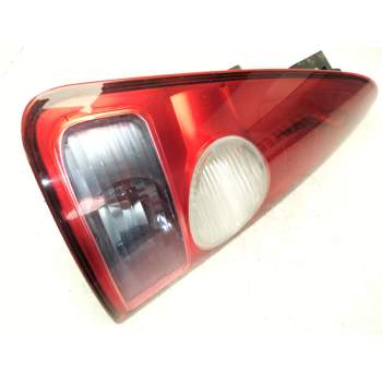 Recambio de piloto trasero izquierdo para renault espace iv (jk0/1_) 2.2 dci (jk0h) referencia OEM IAM 8200027153  