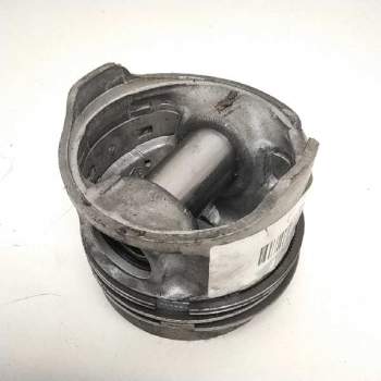 Recambio de piston para nissan serena (c23m) 2.0 diesel referencia OEM IAM   