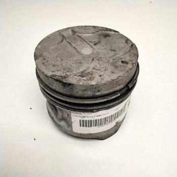 Recambio de piston para nissan serena (c23m) 2.0 diesel referencia OEM IAM   