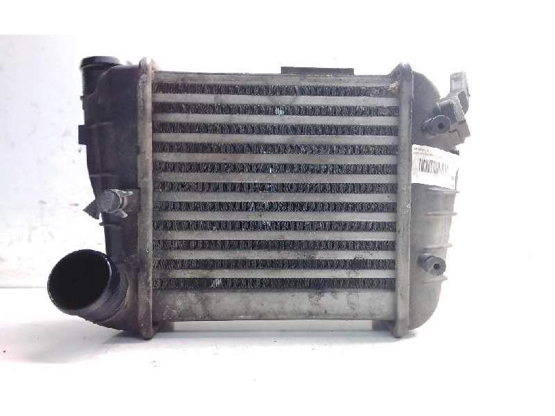 Recambio de intercooler para audi a4 avant (8e) 3.0 tdi quattro (171kw) referencia OEM IAM 8E0145805R  