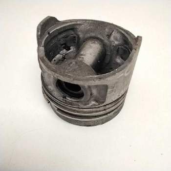 Recambio de piston para nissan serena (c23m) 2.0 diesel referencia OEM IAM   
