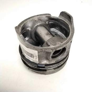 Recambio de piston para nissan serena (c23m) 2.0 diesel referencia OEM IAM   