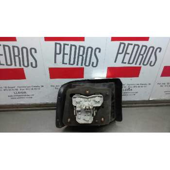 Recambio de piloto trasero derecho para renault 21 berlina (b/l48) 2.0 referencia OEM IAM 7700792975  