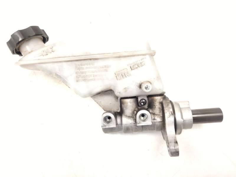 Recambio de bomba freno para hyundai tucson (tl, tle) 2.0 crdi referencia OEM IAM 58510D7100  