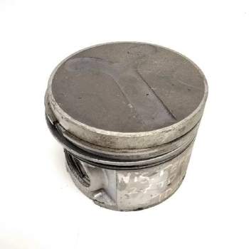 Recambio de piston para nissan terrano/terrano.ii (r20) 2.7 turbodiesel referencia OEM IAM   