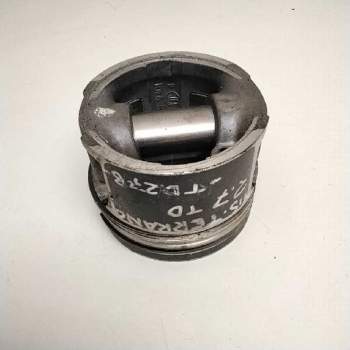 Recambio de piston para nissan terrano/terrano.ii (r20) 2.7 turbodiesel referencia OEM IAM   