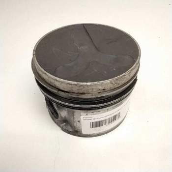 Recambio de piston para nissan terrano/terrano.ii (r20) 2.7 turbodiesel referencia OEM IAM   