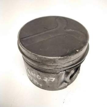Recambio de piston para nissan terrano/terrano.ii (r20) 2.7 turbodiesel referencia OEM IAM   
