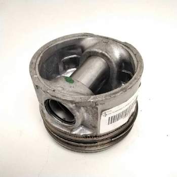 Recambio de piston para nissan terrano/terrano.ii (r20) 2.7 turbodiesel referencia OEM IAM   