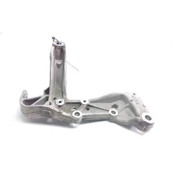 SOPORTE BRAZO SUSPENSION DELANTERO DERECHO 1K0199296E 