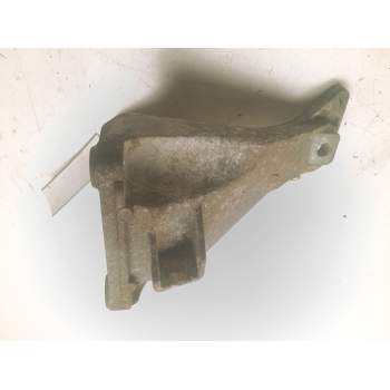 SOPORTE MOTOR DERECHO SUPERIOR 2211678196 