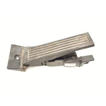 Recambio de pedal acelerador para hyundai tucson (tl, tle) 2.0 crdi referencia OEM IAM 32700B1000  