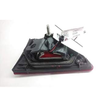 Recambio de piloto trasero izquierdo porton para renault clio iii authentique referencia OEM IAM 265552424R  