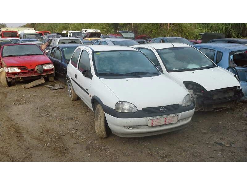 opel corsa b del año 1999