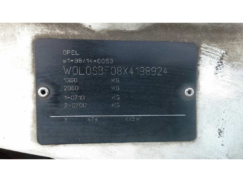 opel corsa b del año 1999