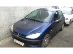 peugeot 206 berlina del año 2002