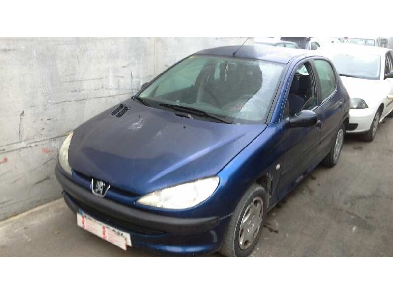 peugeot 206 berlina del año 2002