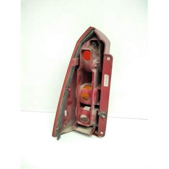 Recambio de piloto trasero derecho para ford focus turnier (cak) 1.6 16v cat referencia OEM IAM XS4X13404EC  