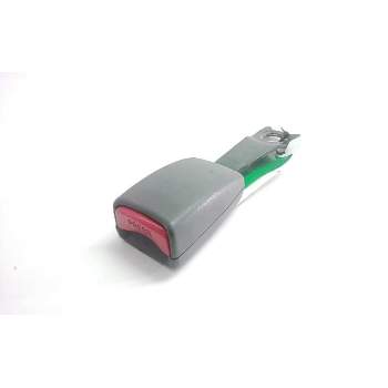 ENGANCHE DELANTERO DERECHO 000904F5 
