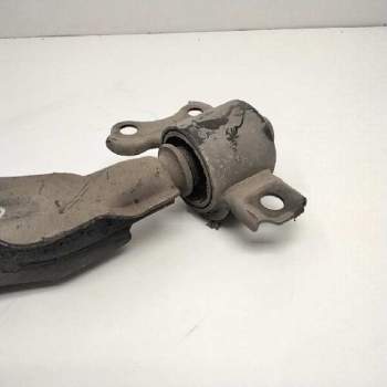 Recambio de brazo suspension inferior delantero derecho para hyundai lantra berlina (rd) 1.6 cat referencia OEM IAM   