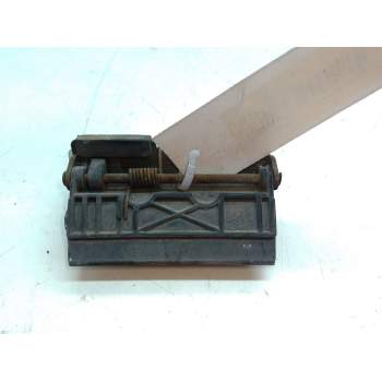 Recambio de maneta exterior porton para hyundai matrix (fc) 1.5 crdi referencia OEM IAM 8172025020  
