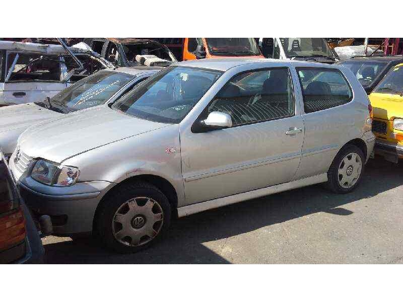 volkswagen polo berlina (6n2) del año 2000