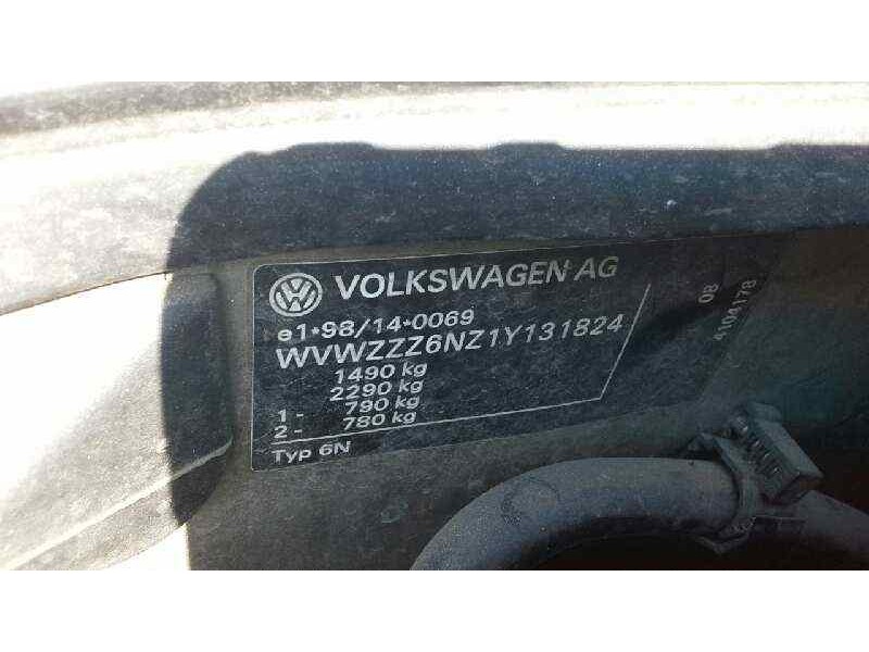 volkswagen polo berlina (6n2) del año 2000