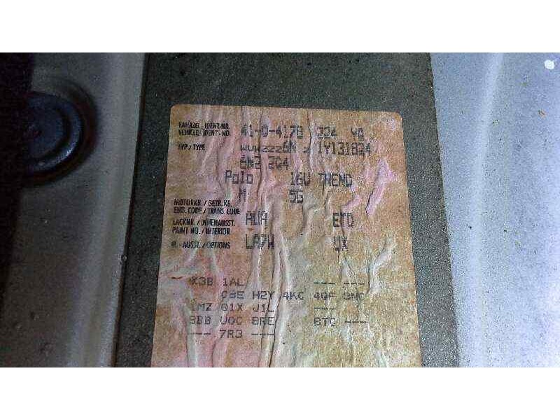 volkswagen polo berlina (6n2) del año 2000