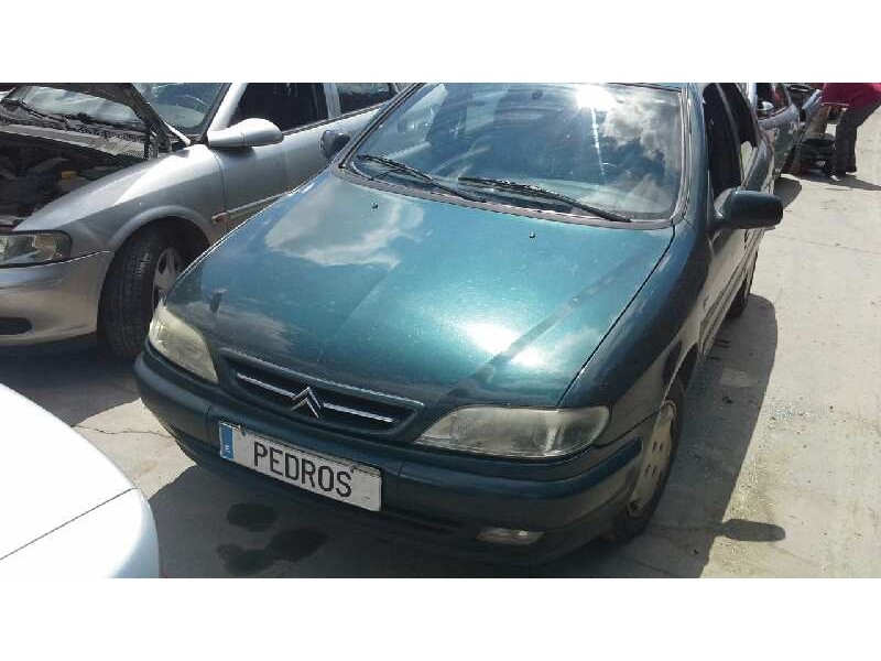 citroen xsara berlina del año 2000
