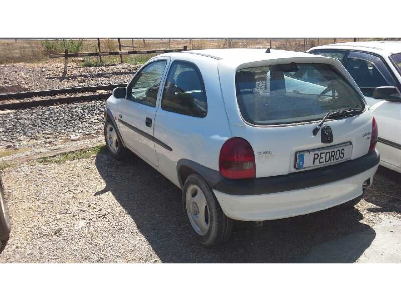 opel corsa b del año 1998