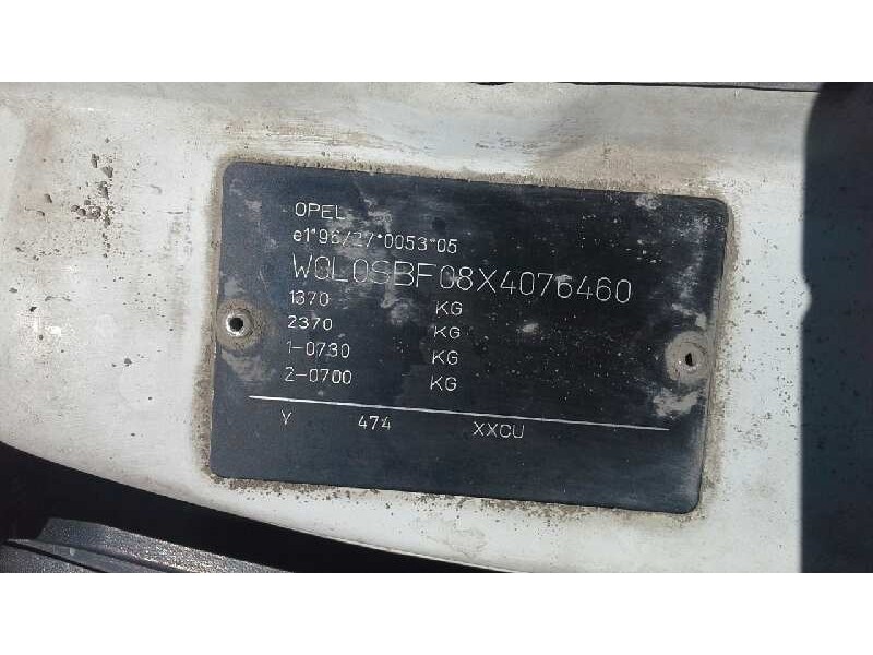 opel corsa b del año 1998