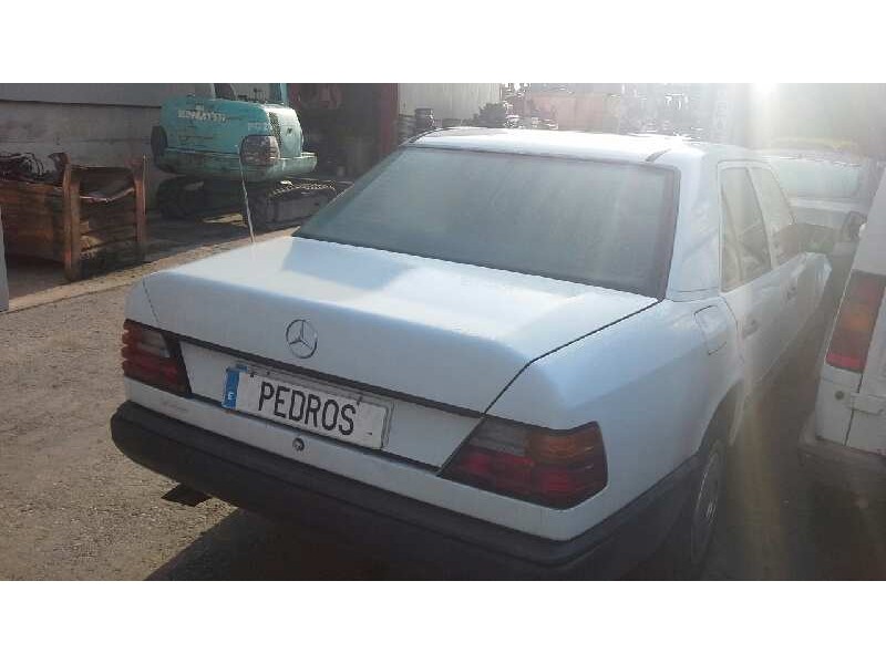 mercedes clase e (w124) berlina del año 1987