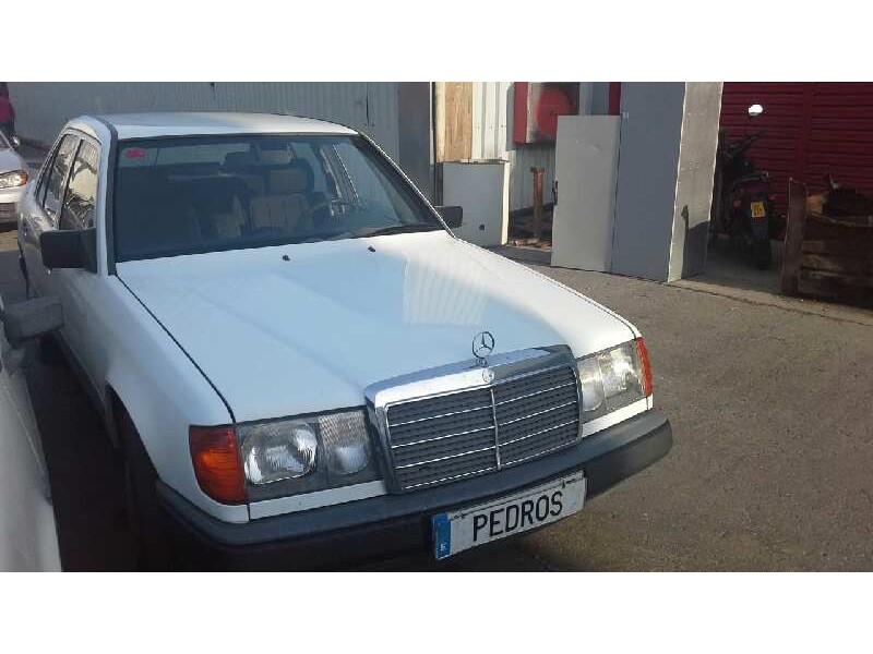mercedes clase e (w124) berlina del año 1987