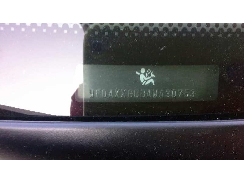 ford mondeo berlina (gd) del año 1999