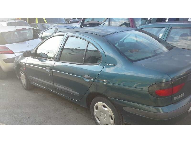 renault megane i berlina hatchback (ba0) del año 1997