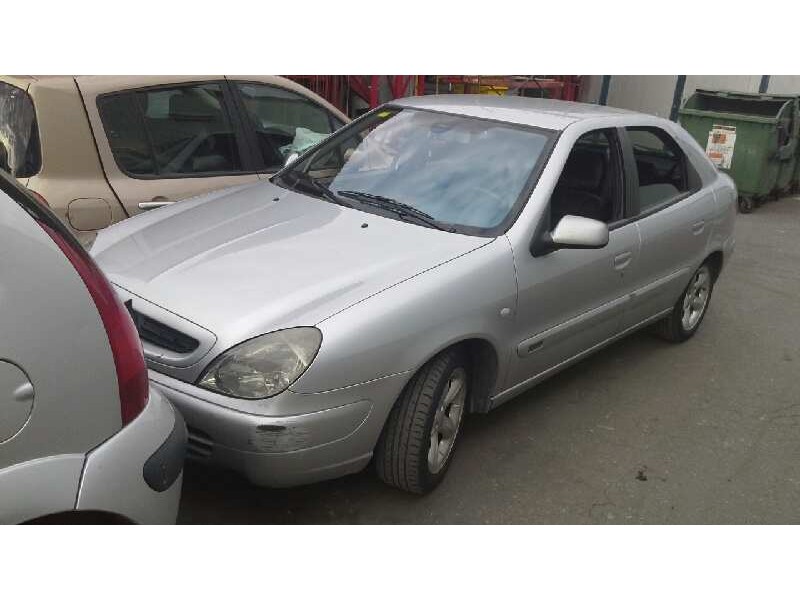 citroen xsara berlina del año 2001