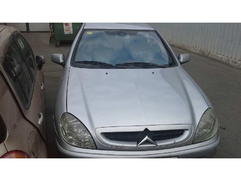 citroen xsara berlina del año 2001
