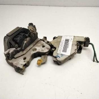 Recambio de cerradura puerta trasera izquierda para nissan terrano/terrano.ii (r20) 2.7 turbodiesel referencia OEM IAM   