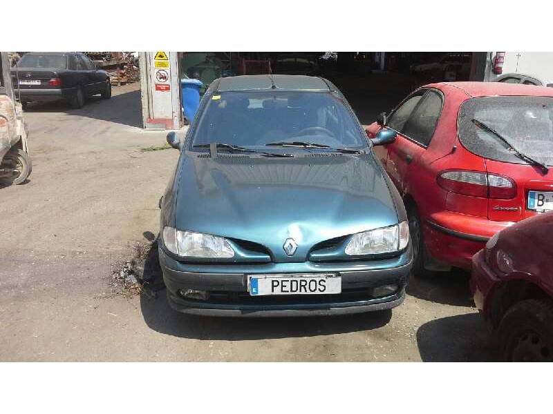 renault megane i berlina hatchback (ba0) del año 1998