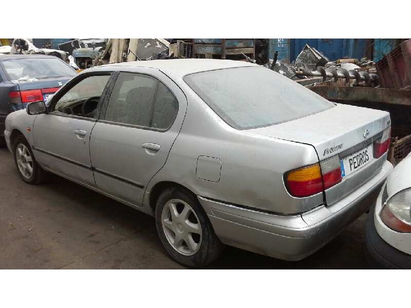 nissan primera berlina (p11) del año 1998