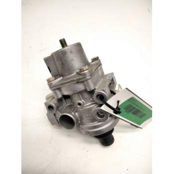 Recambio de valvula para iveco eurocargo 150 e 18 referencia OEM IAM 0481039241  VALVULA FRENO