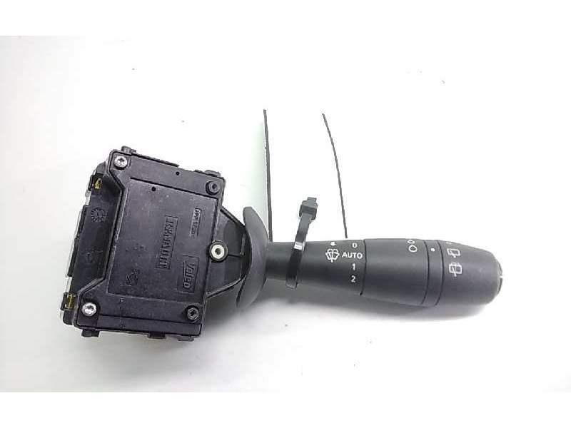 Recambio de mando limpia para renault clio iv limited referencia OEM IAM E10670323  