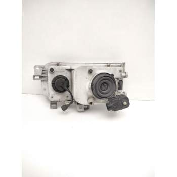 Recambio de faro derecho para nissan serena (c23) 2.0 d (kvjc23) referencia OEM IAM 260107C008 NISSAN 67735060