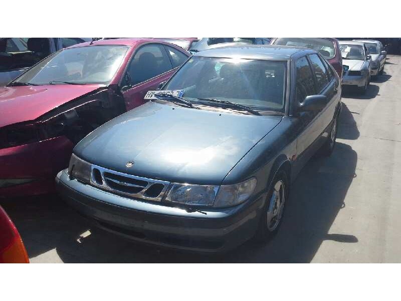 saab 9-3 berlina del año 1999