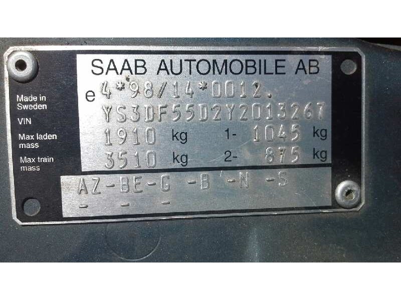saab 9-3 berlina del año 1999